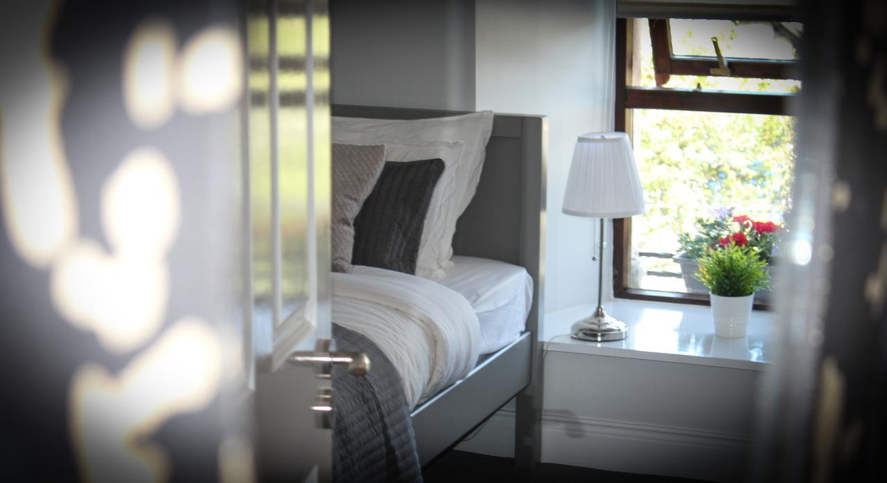 The Enniskerry Inn 外观 照片